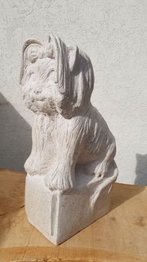 sculpture pierre chien2